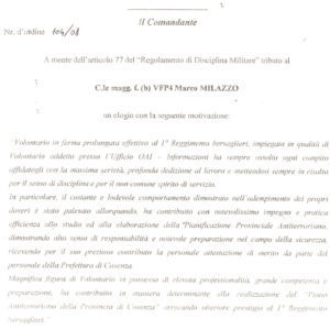 Elogio_104-08